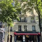 Beautiful T2 - Near Montmartre